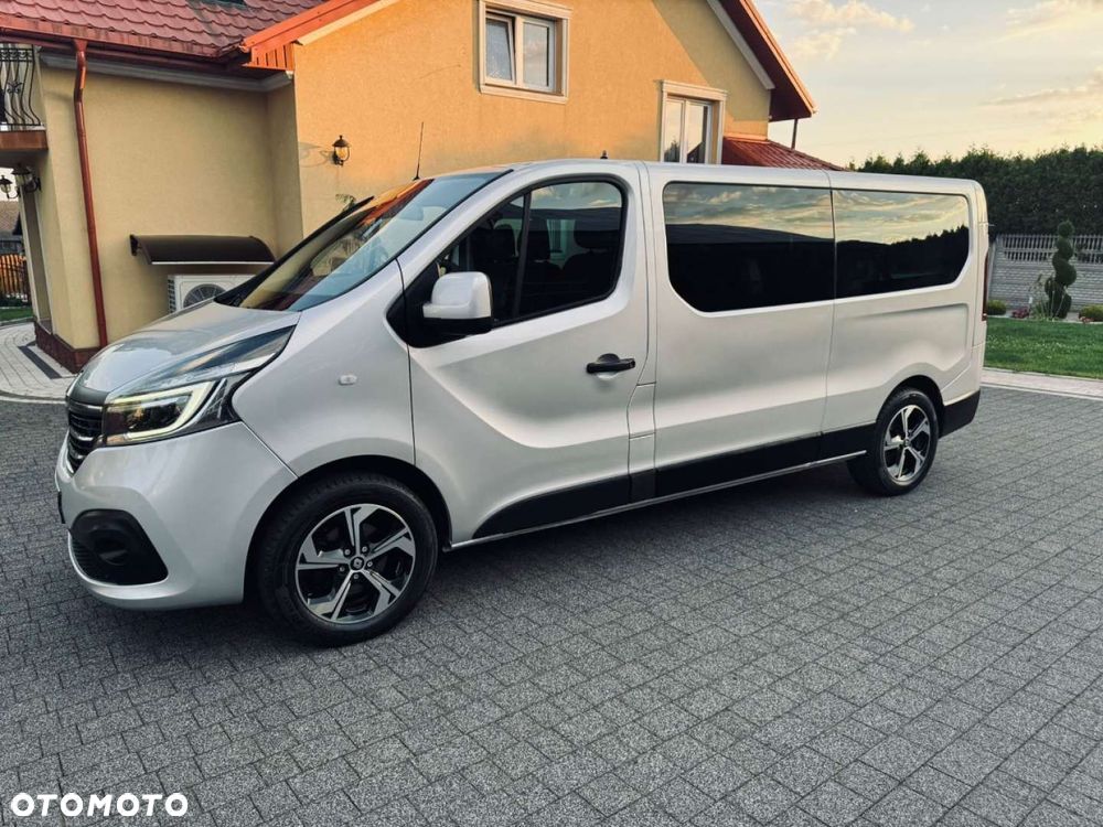 Renault Trafic - 2