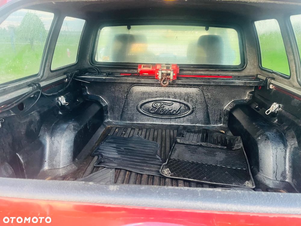 Ford Ranger 2.5 TDCi DC XLT - 13