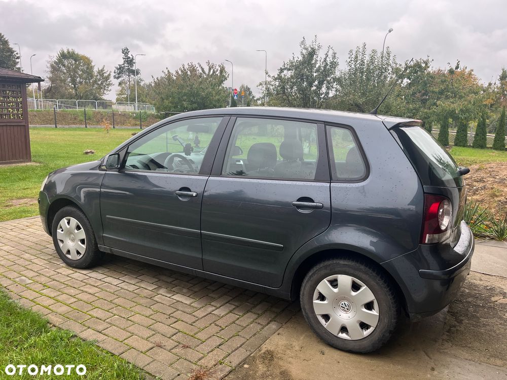 Volkswagen Polo - 4