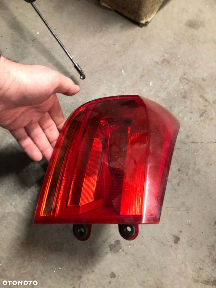 VW TIGUAN 5N0945095Q LAMPA LEWA TYŁ TYLNA - 2