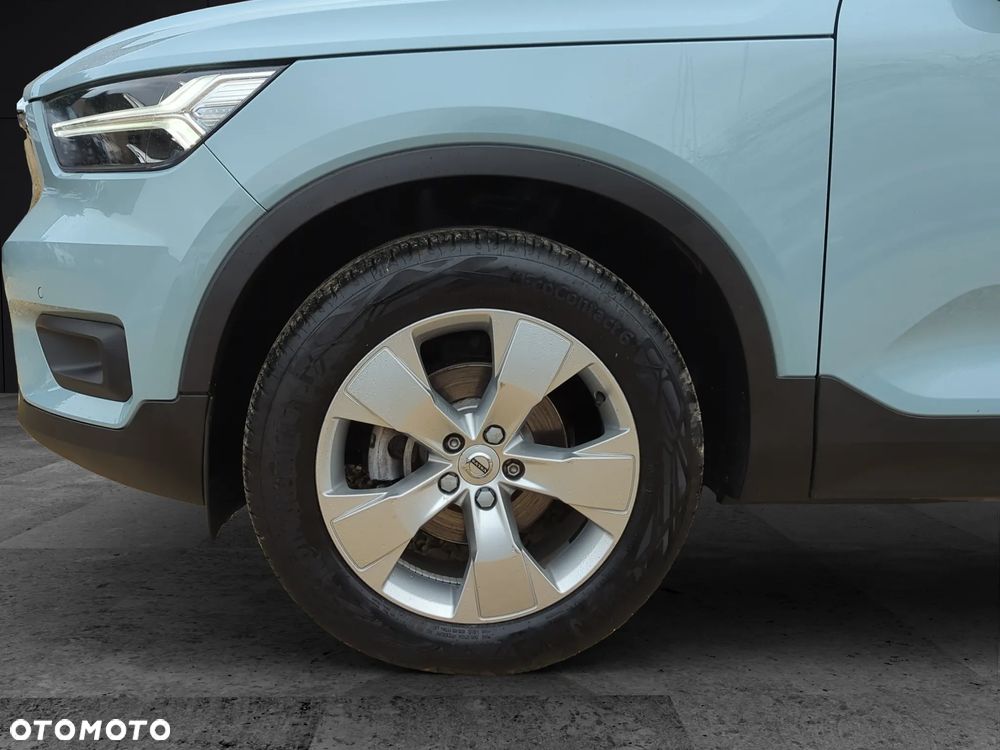 Volvo XC 40 T3 Momentum - 31
