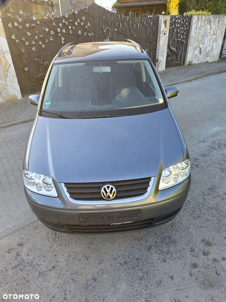 Volkswagen Touran 1.6 United - 1