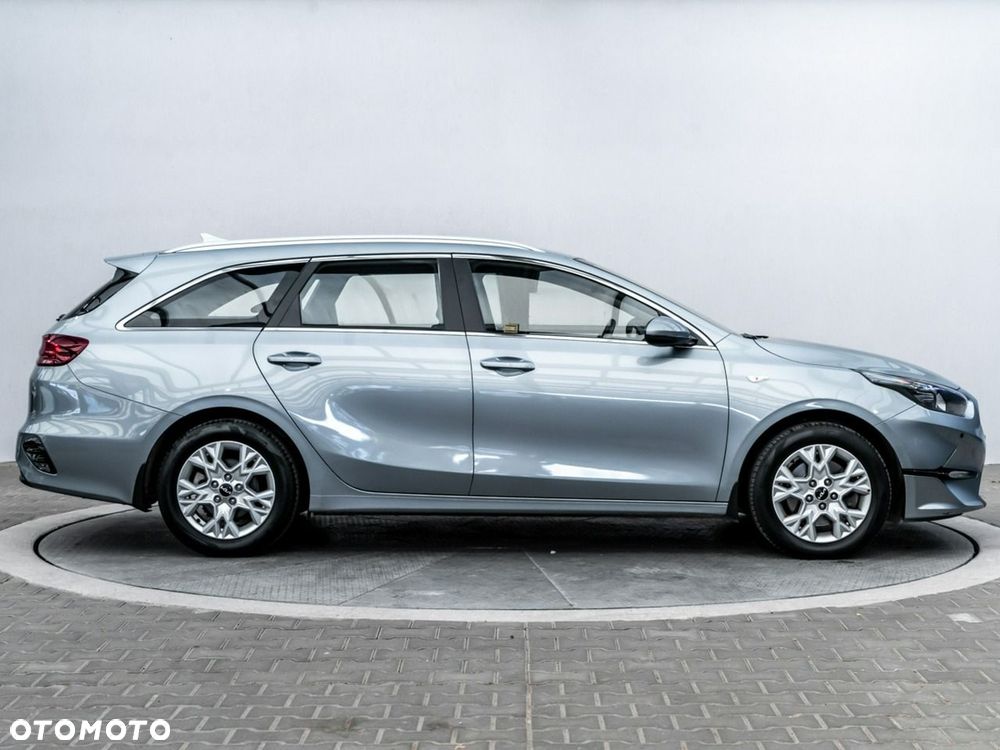 Kia Ceed 1.5 T-GDI M - 5