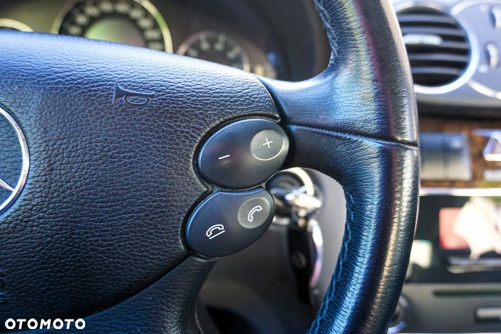 Mercedes-Benz CLK - 29