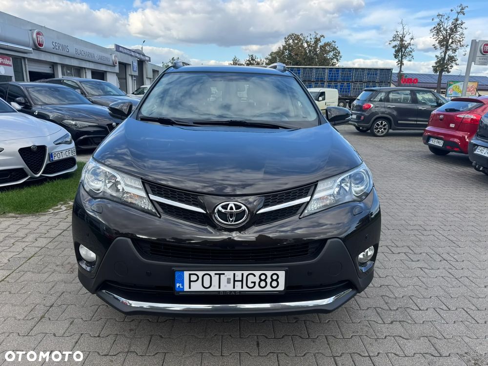 Toyota RAV4 2.0 D-4D Premium 4x2 - 2