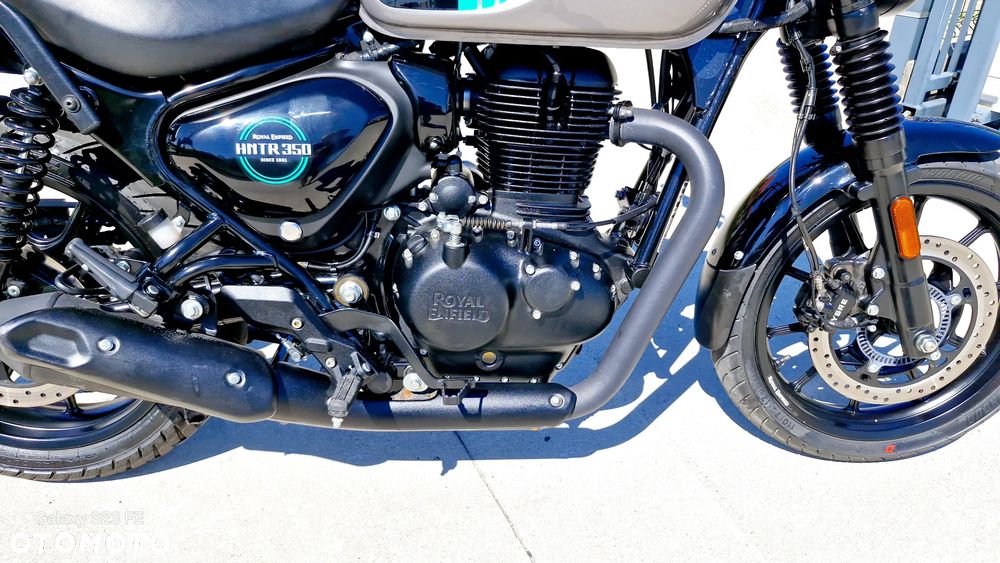 Royal Enfield HNTR - 6