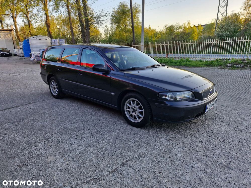 Volvo V70 2.4 Edition Comfort - 1