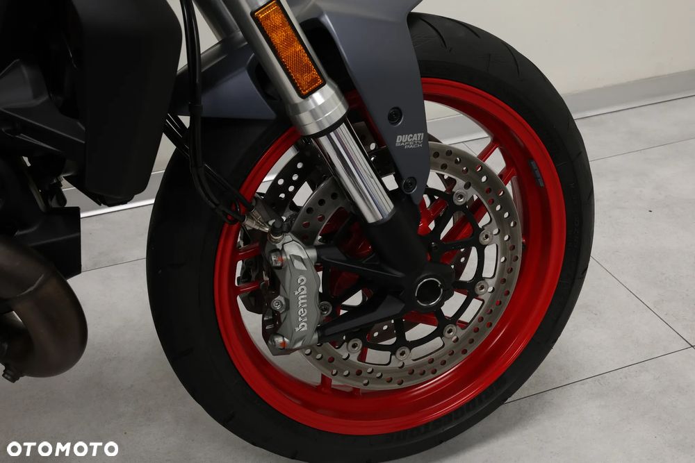 Ducati Monster - 28