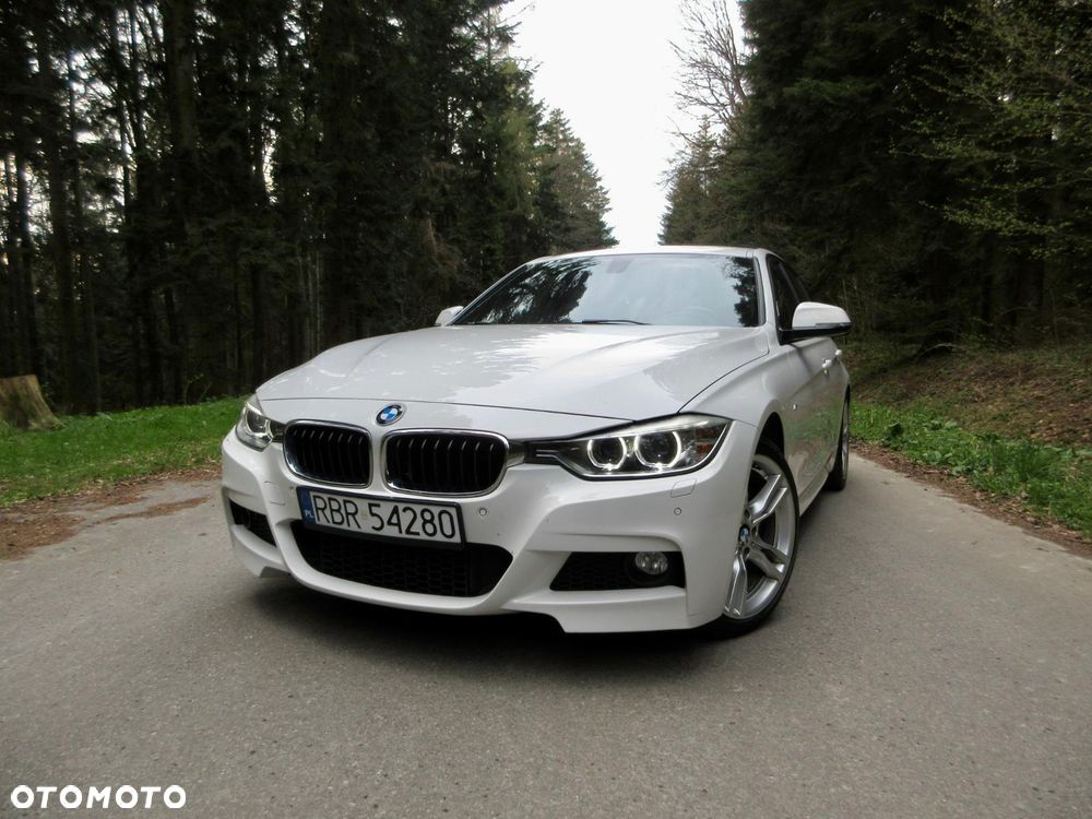 BMW Seria 3 325d M Sport - 1