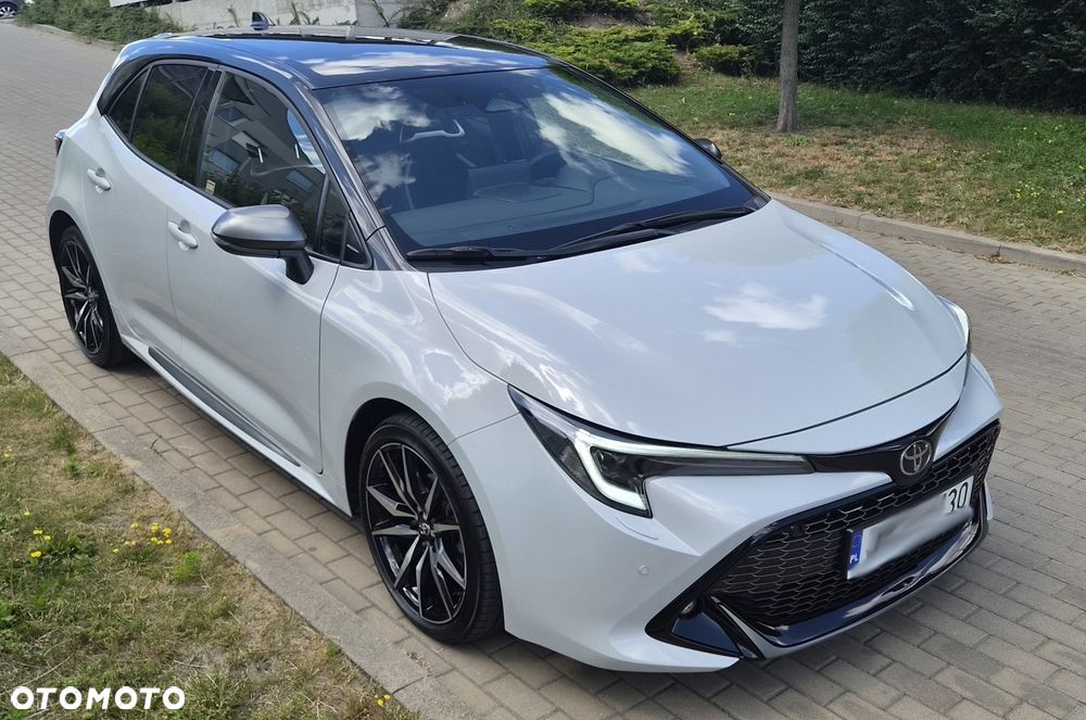 Toyota Corolla 1.8 Hybrid GR Sport Dynamic - 3
