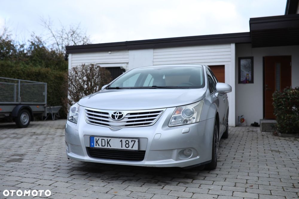 Toyota Avensis 2.0 D-4D - 2