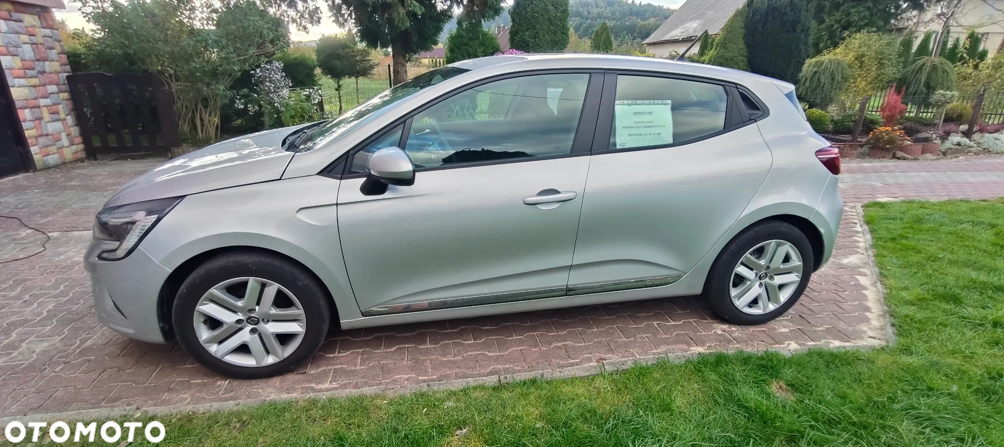 Renault Clio - 2