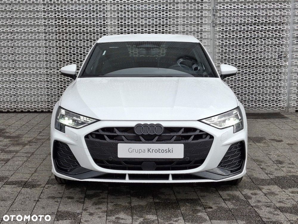 Audi A3 Limousine - 3