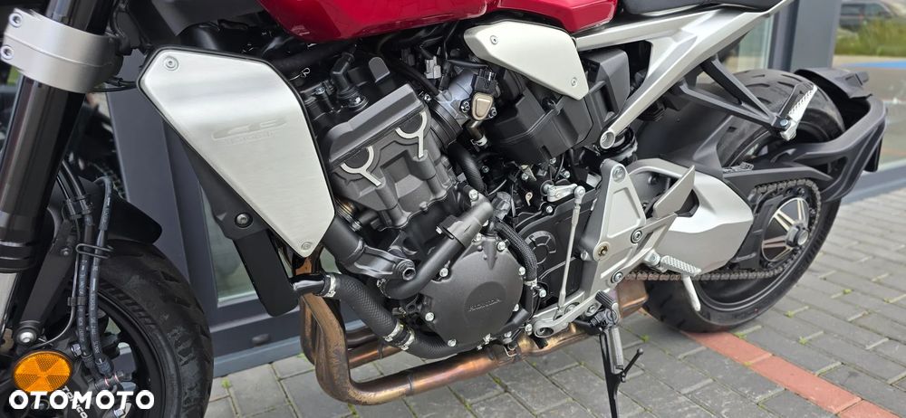 Honda CB - 31
