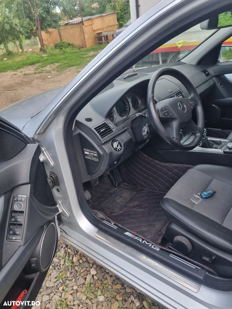 Mercedes-Benz C - 3