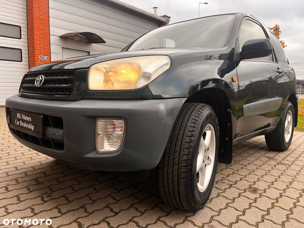 Toyota RAV4 1.8 VVT-i 4x2 - 2
