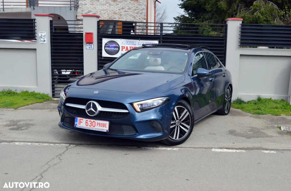 Mercedes-Benz A 180 Sedan 7G-DCT Lim. Special Edition - 36