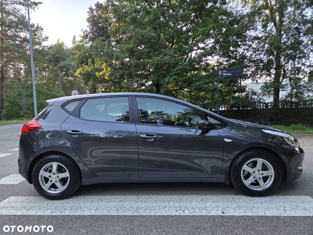 Kia Ceed 1.4 M - 4