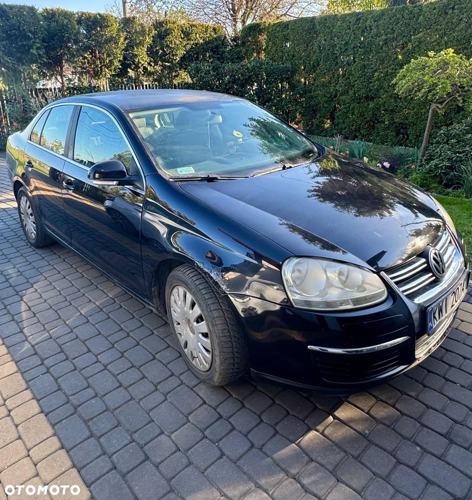 Volkswagen Jetta 1.9 TDI DPF Comfortline - 1
