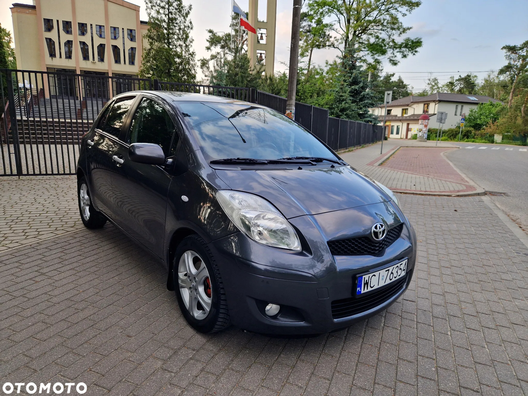 Toyota Yaris 1.33 Sol - 15