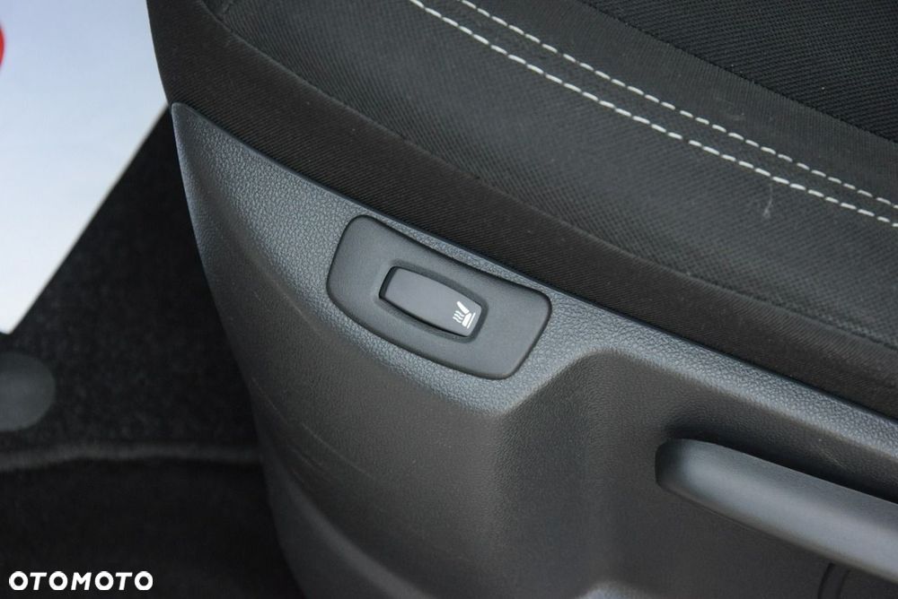 Renault Captur ENERGY TCe 90 Experience - 32