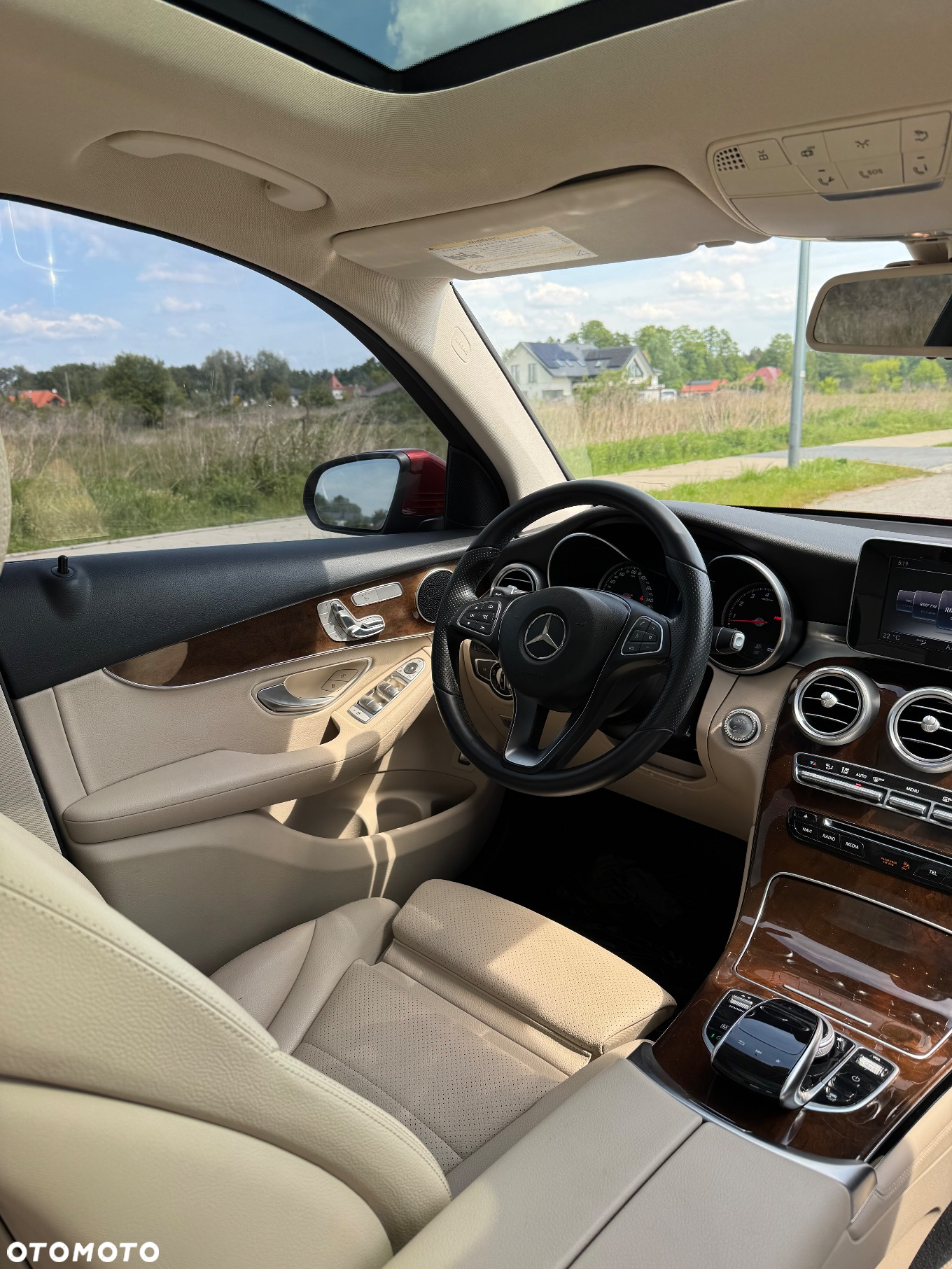 Mercedes-Benz GLC - 14