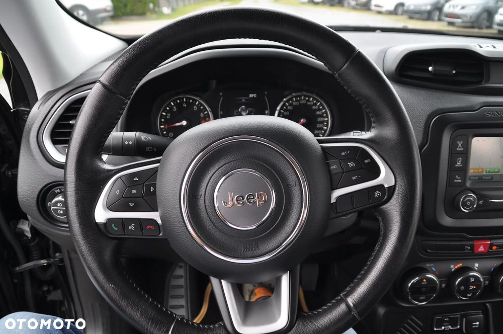 Jeep Renegade 1.4 MultiAir Longitude - 23