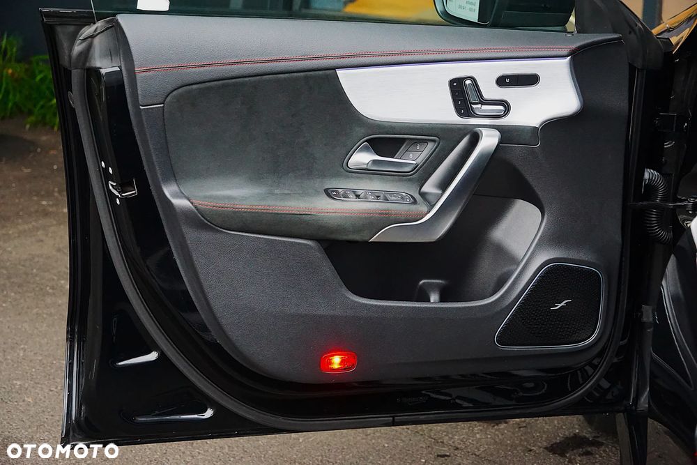 Mercedes-Benz CLA AMG 45 S 4-Matic 8G-DCT - 19