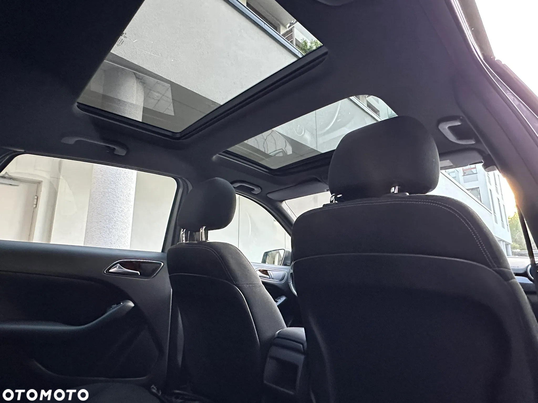 Mercedes-Benz Klasa B 180 (BlueEFFICIENCY) - 22
