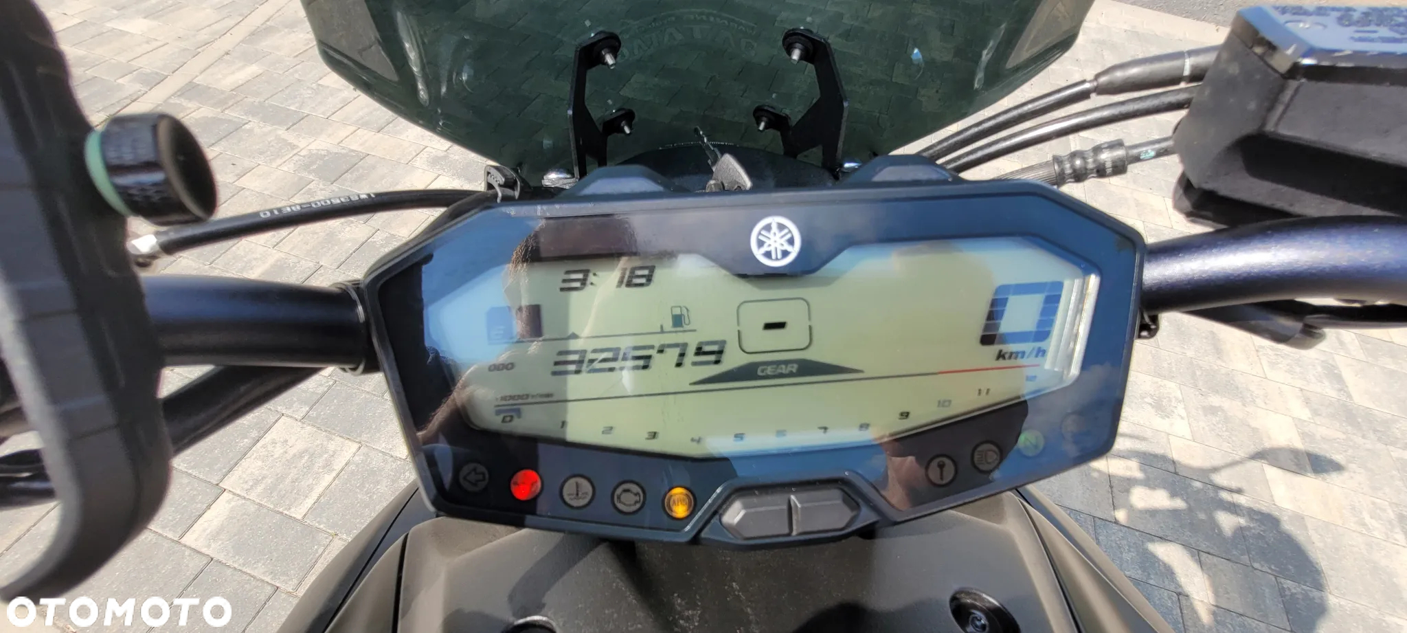 Yamaha MT - 8