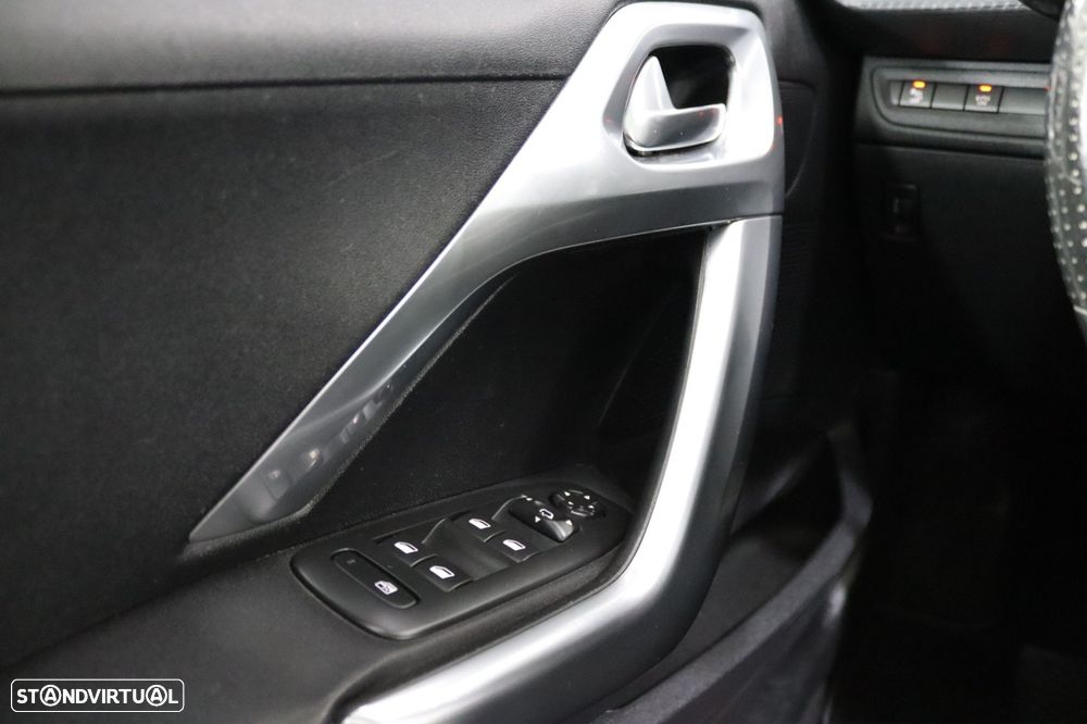 Peugeot 2008 1.2 PureTech Crossway EAT6 - 10