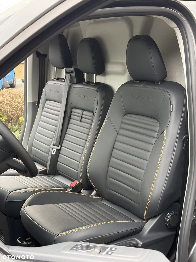 Ford CUSTOM VAN TRAIL - 10