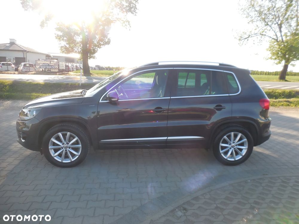 Volkswagen Tiguan 2.0 TDI SCR BlueMotion Technology Lounge Sport & Style - 4