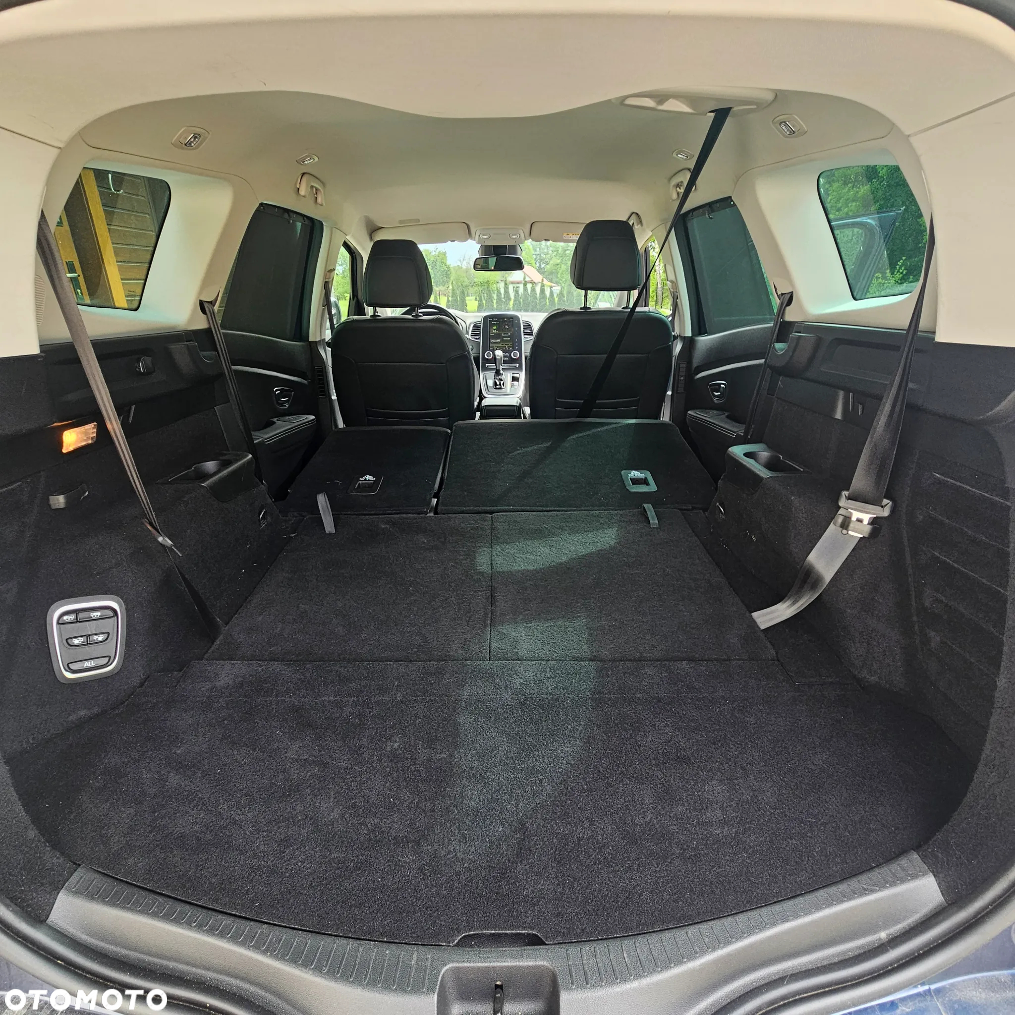 Renault Scenic - 17