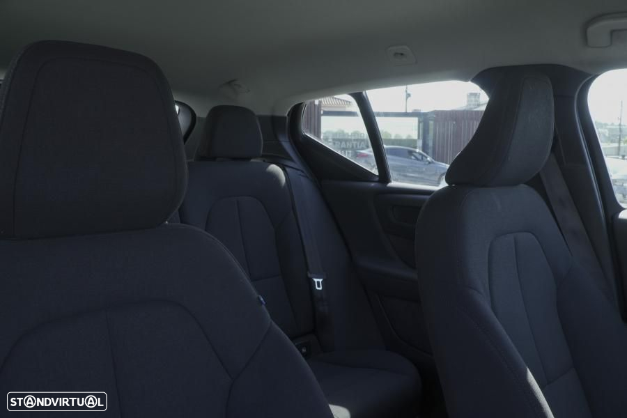 Volvo XC 40 1.5 T2 Momentum Core - 9