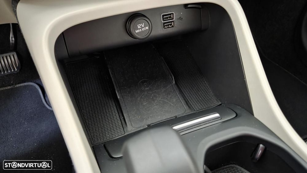 Volvo XC 40 1.5 T5 PHEV Momentum Plus - 14