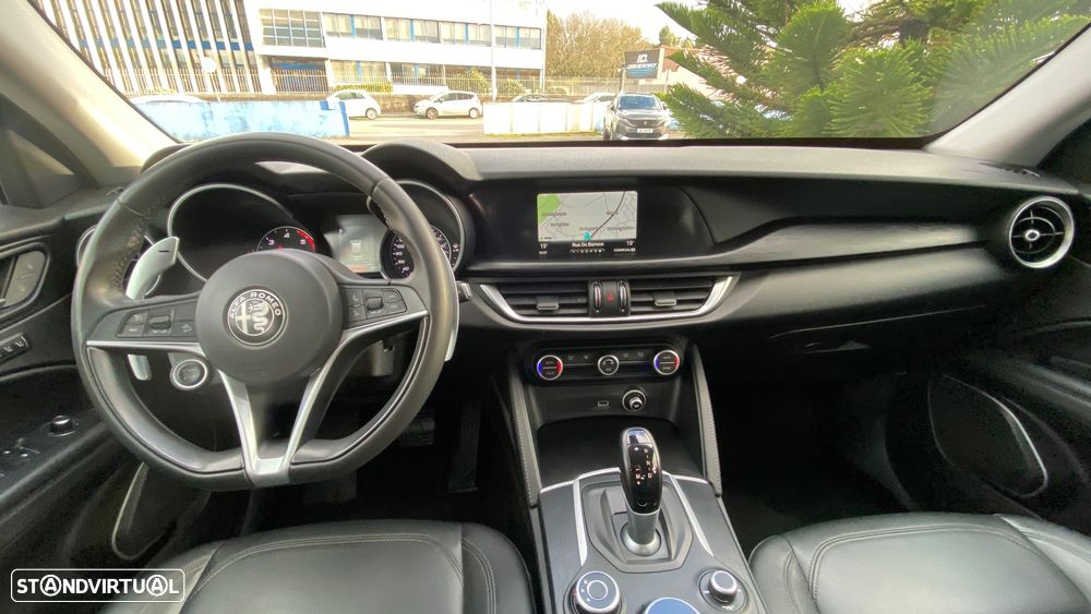 Alfa Romeo Stelvio 2.2 D Super AT8 - 31