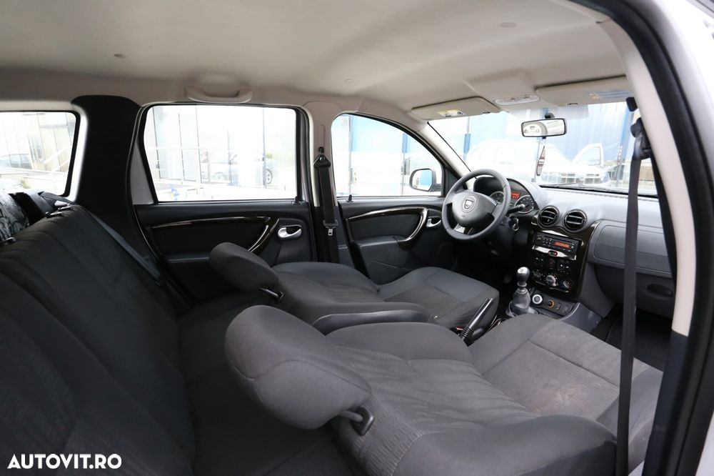 Dacia Duster 1.5 dCi 4x4 Prestige - 17