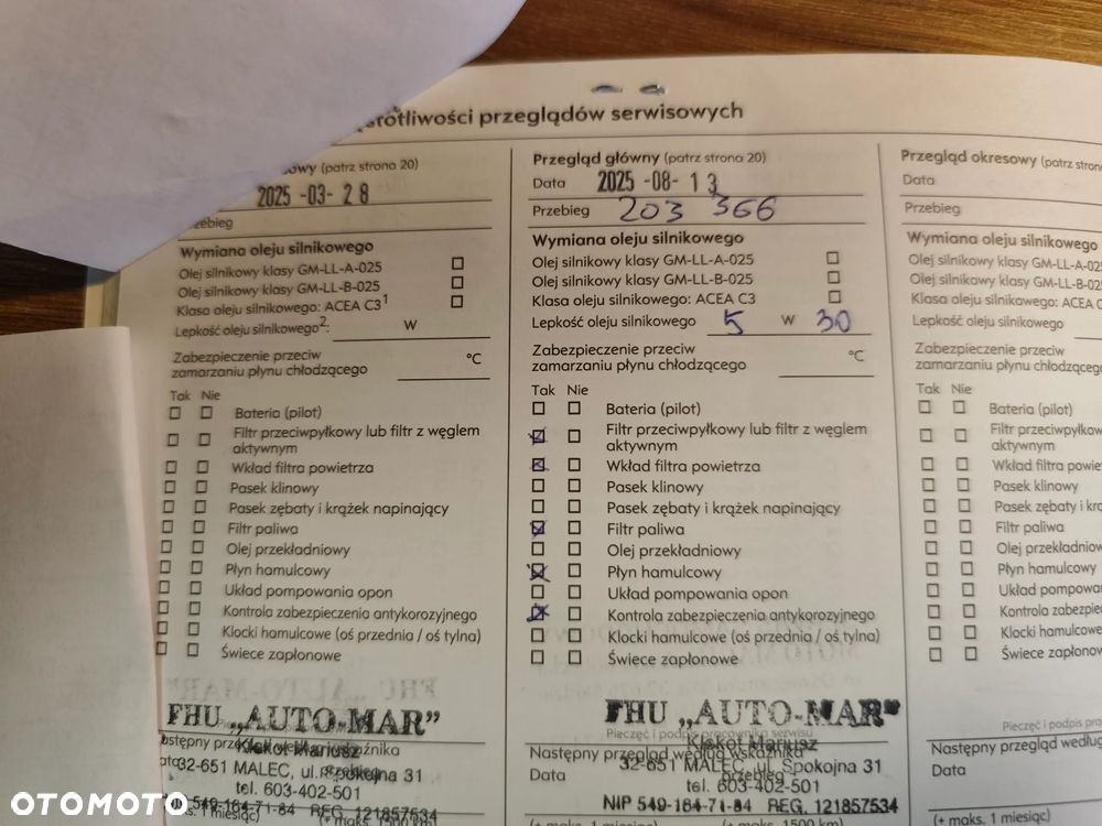 Opel Corsa 1.2 16V Essentia - 18