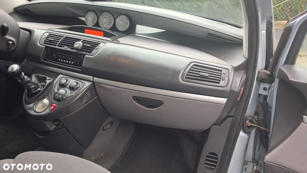 Peugeot 807 2.0 HDi Active - 12