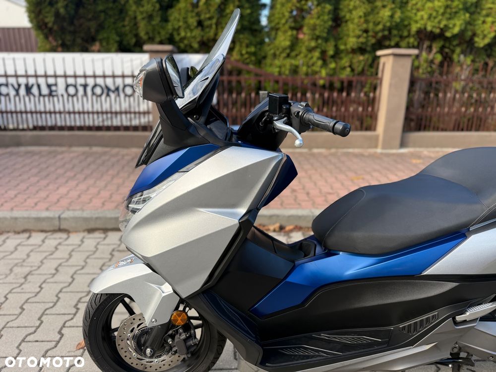 Honda NSS - 21
