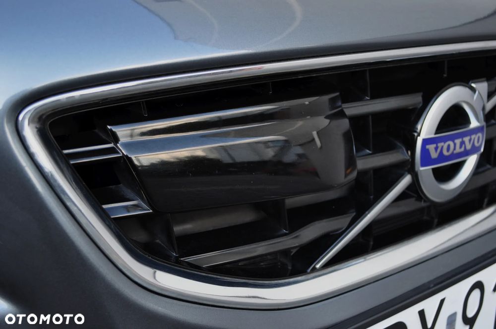 Volvo V40 D2 Momentum - 27