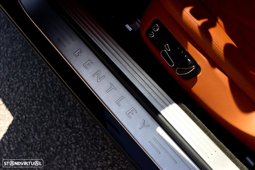 Bentley Continental V8 - 11