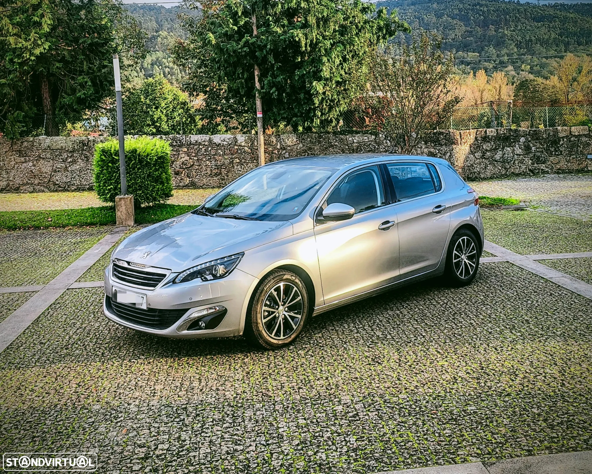 Peugeot 308 1.2 PureTech Allure Full LED EAT8 - 8