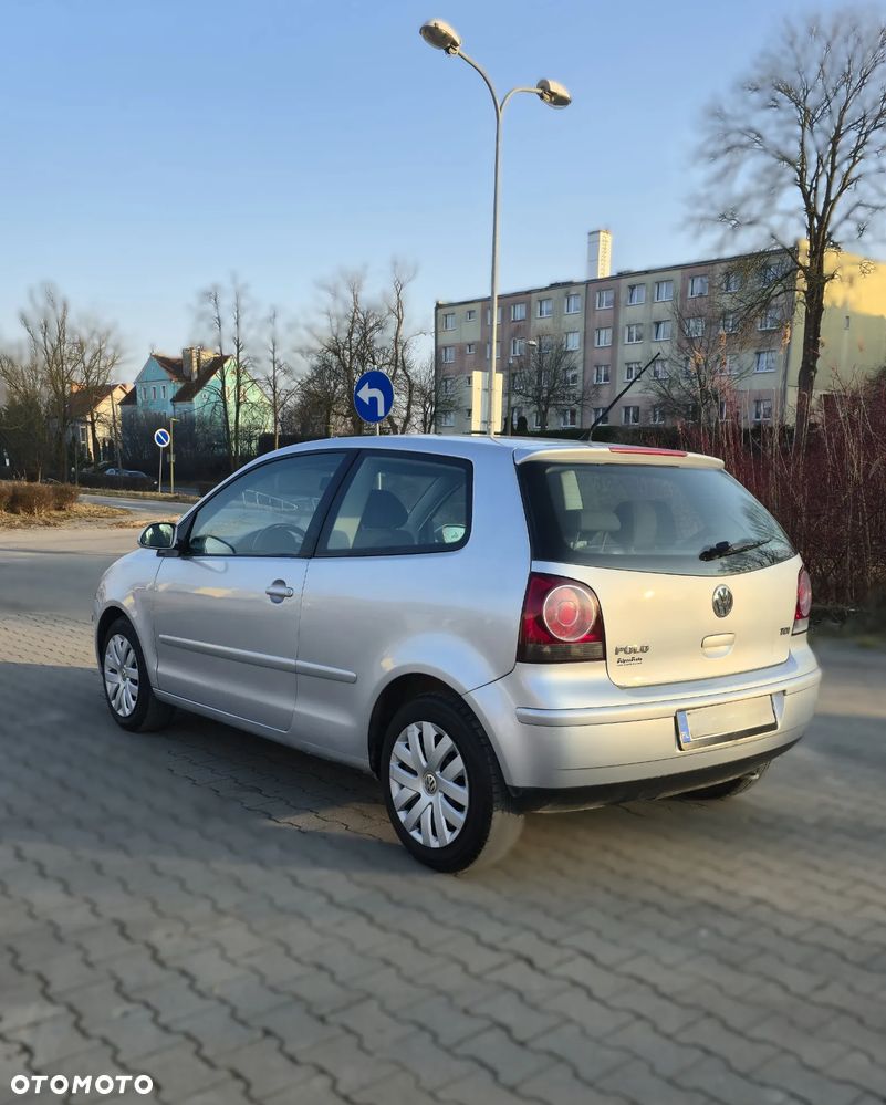 Volkswagen Polo 1.4 TDI Trendline - 4
