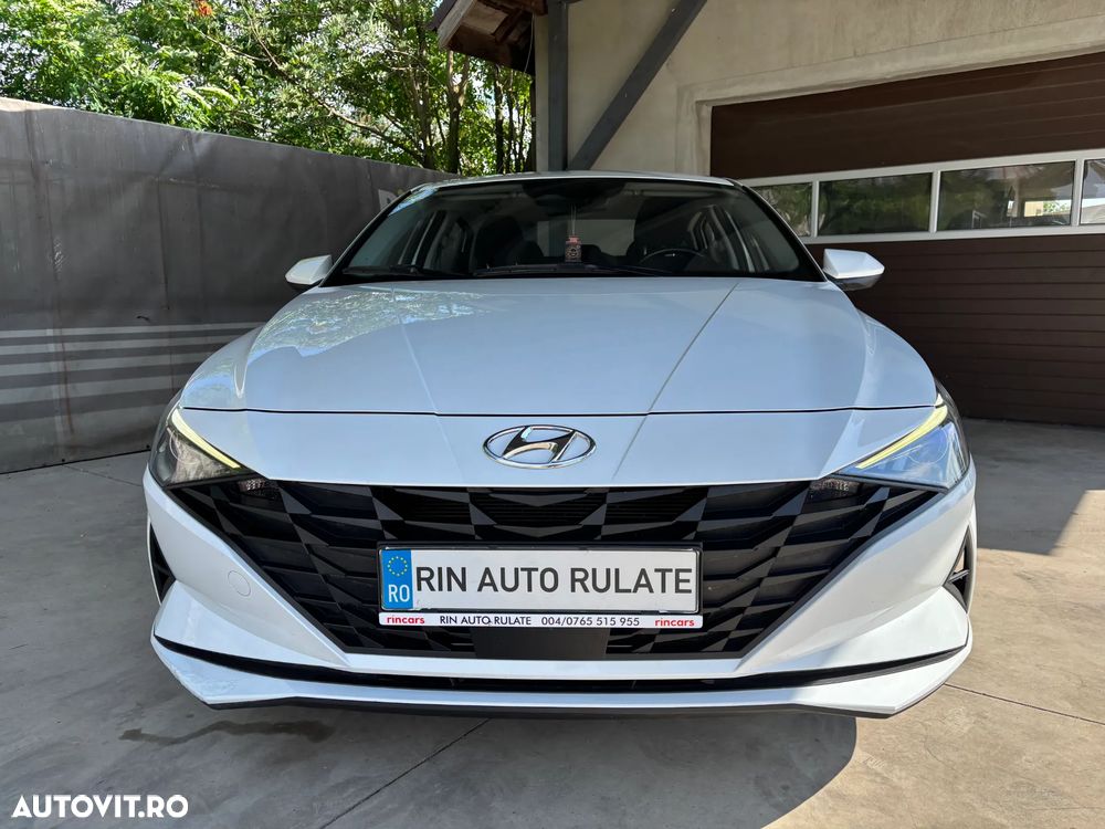HYUNDAI Elantra 2022 — imagine 2