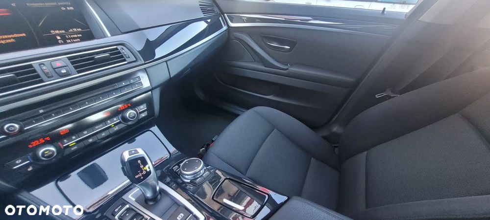 BMW Seria 5 520d - 15