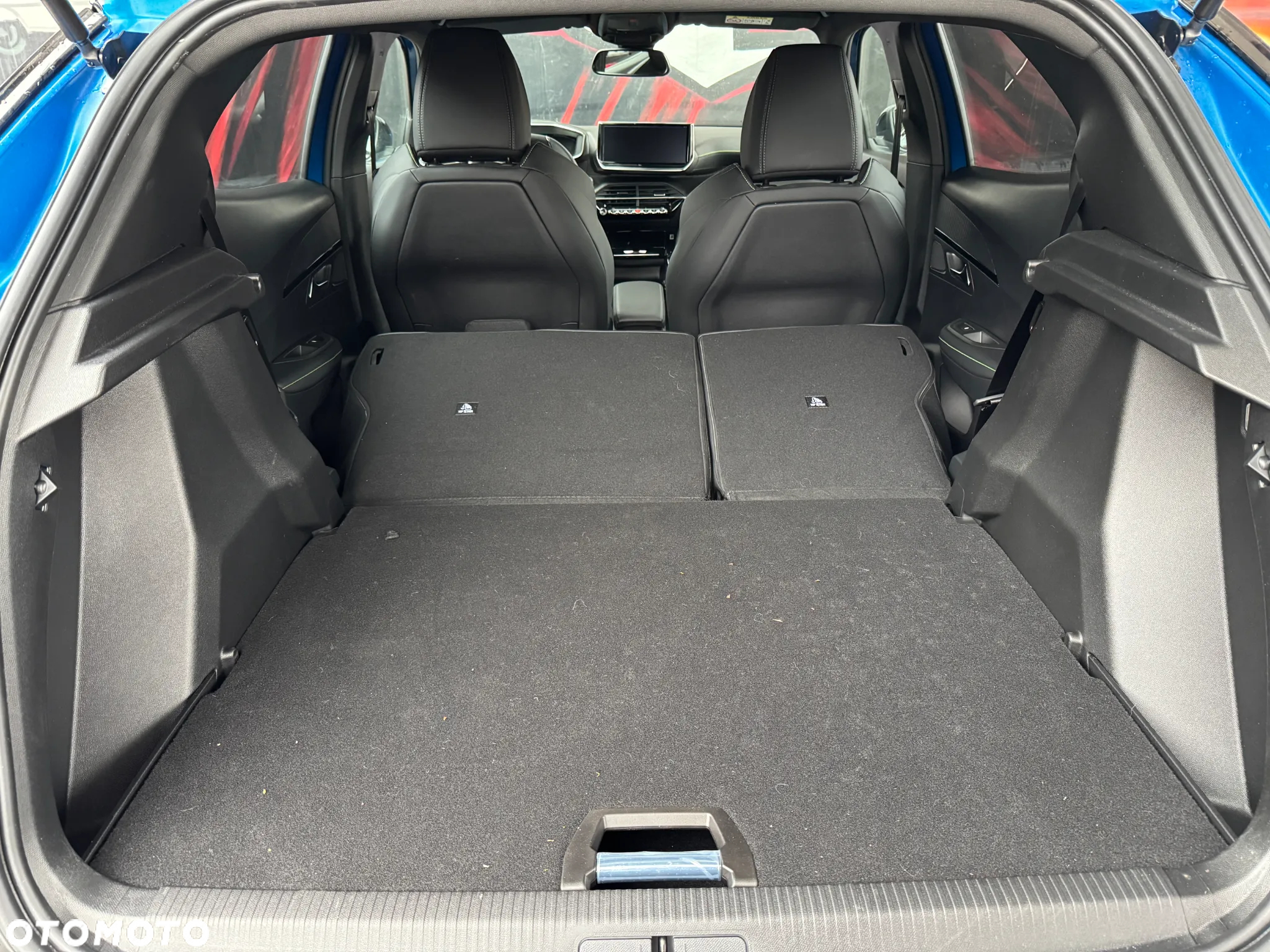 Peugeot 2008 PureTech mHEV GT e-DCS6 - 12