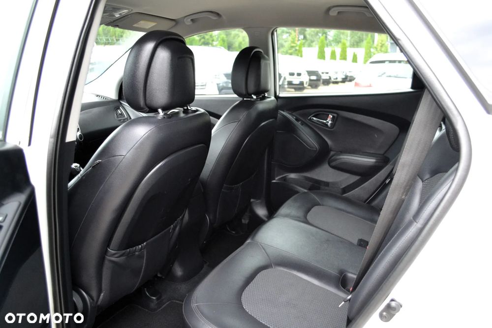 Hyundai ix35 1.7 CRDi 2WD blue Style - 11