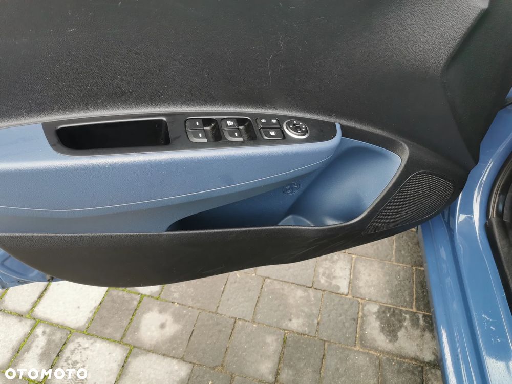 Hyundai i10 1.0 BlueDrive Premium - 16